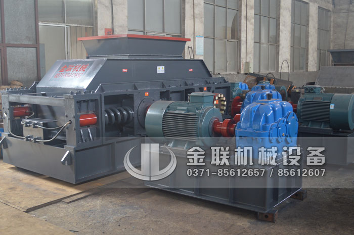 鵝卵石破碎機(jī)_鵝卵石專用破碎機(jī),鵝卵石粉碎機(jī)價(jià)格,鵝卵石破碎機(jī)視頻/圖片/型號